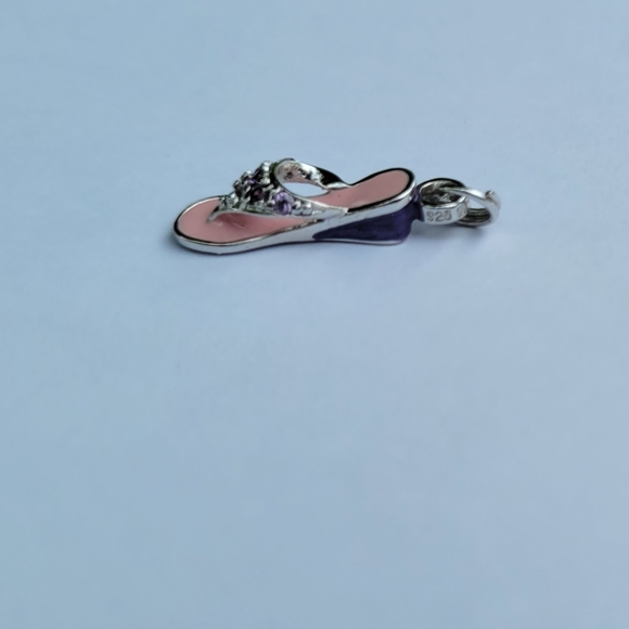 Little pink and purple sandal pendant - Picture 3 of 3